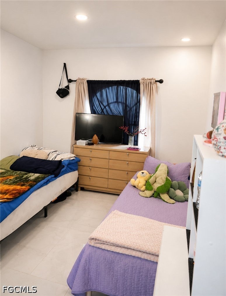 5306 5th Street W