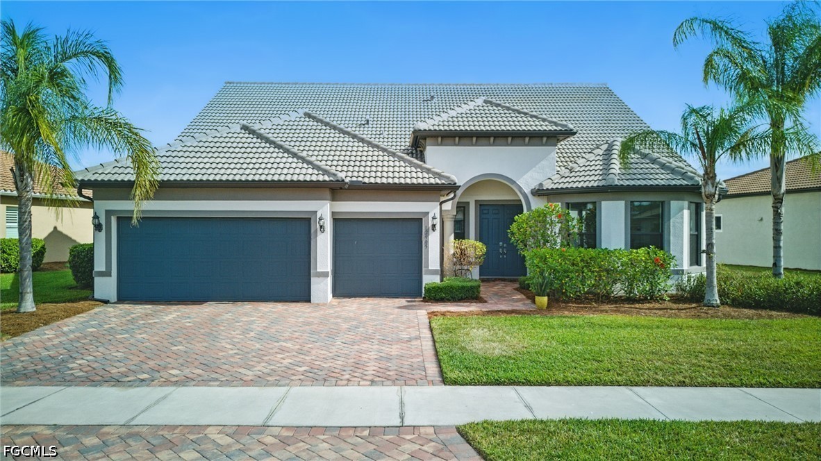 12905 Hadley Court