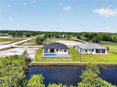 4333 NW 36th Avenue Cape Coral FL 33993