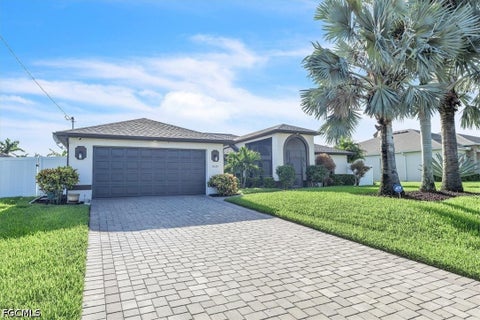 Photo of 1021 NW 25th Avenue, Cape Coral, FL 33993 (MLS # 2026039128)