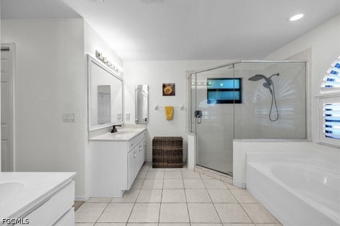 Tiny photo for 1021 NW 25th Avenue, Cape Coral, FL 33993 (MLS # 2026039128)