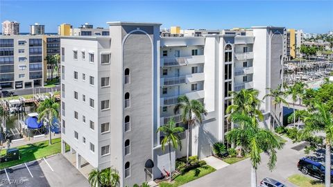 4361 Bay Beach Lane 424 Fort Myers Beach FL 33931