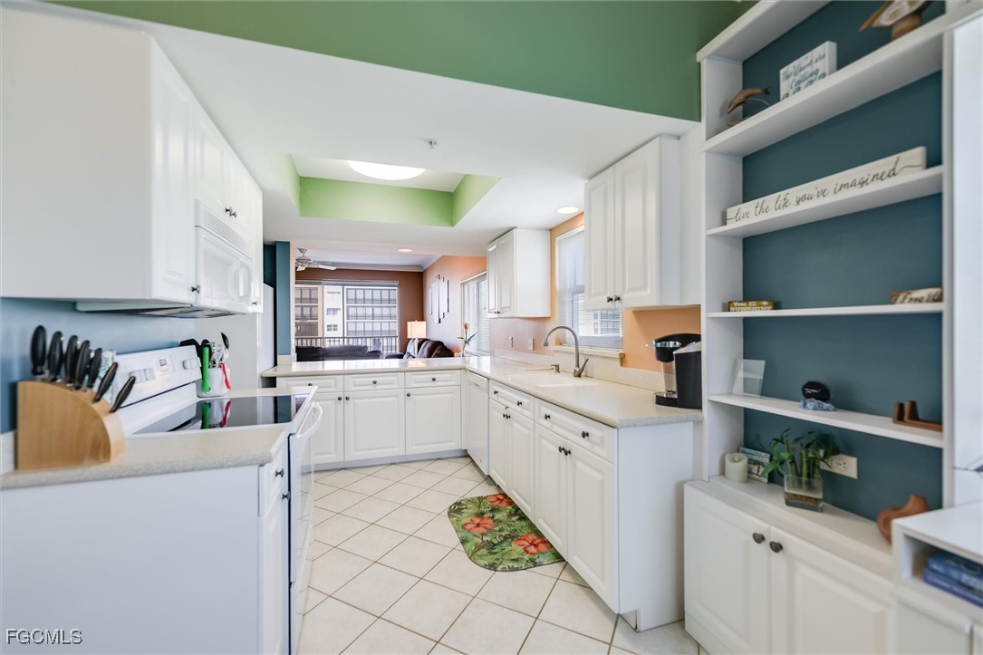 4361 Bay Beach Lane 424