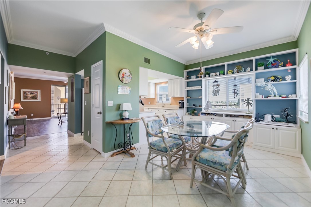 4361 Bay Beach Lane 424