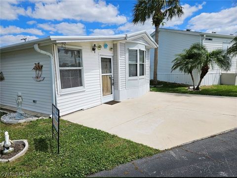 A home in NAPLES