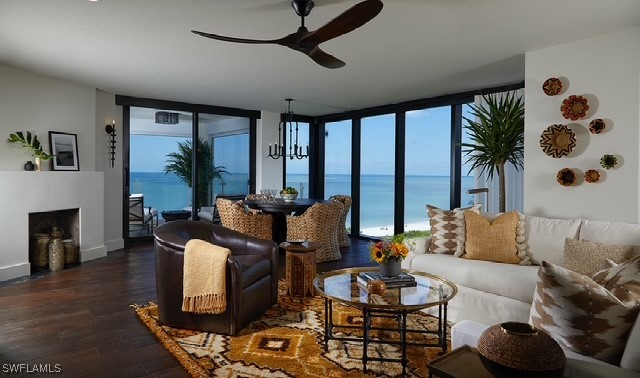 20 Seagate Drive 703