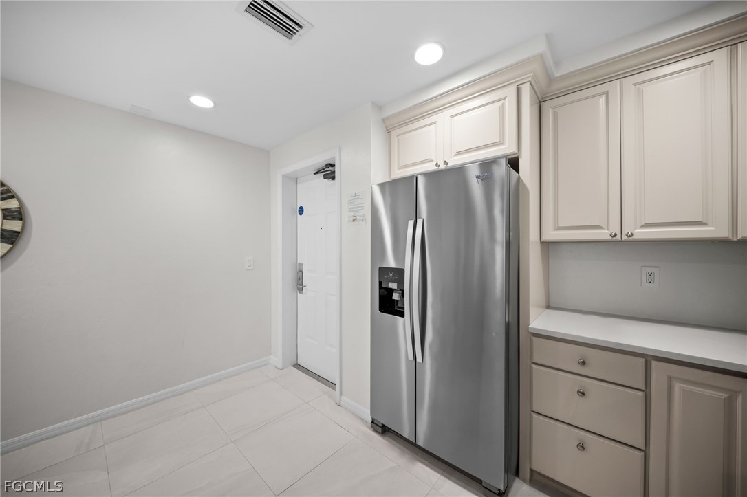 221 9th Street S 313