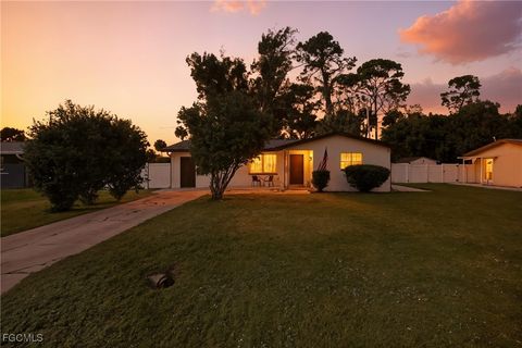 1267 MCNEILL Road North Fort Myers FL 33903