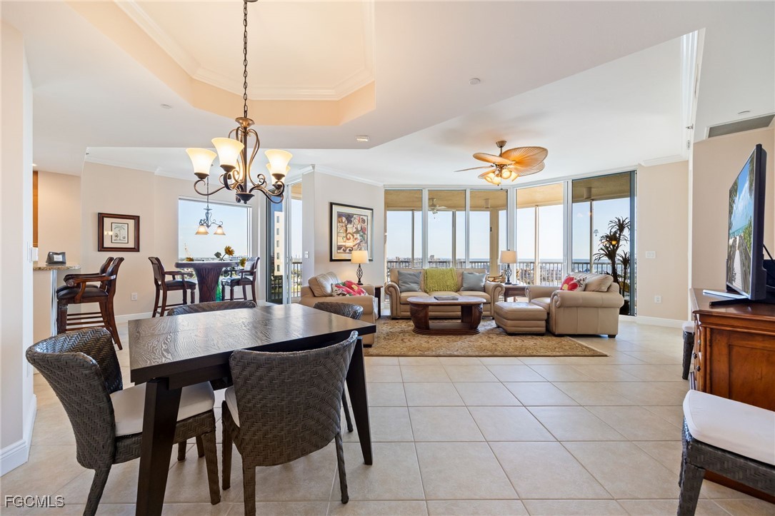 4192 Bay Beach Lane 881