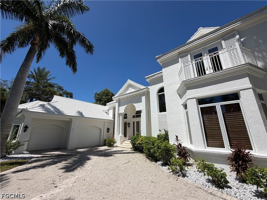 2402 Wulfert Road