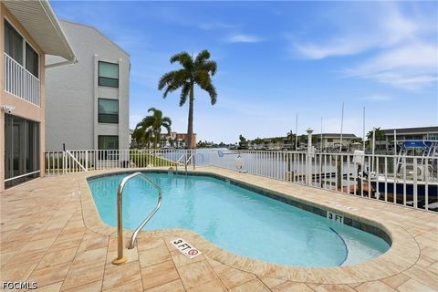Tiny photo for 4206 SE 20th Place #105, Cape Coral, FL 33904 (MLS # 2026030836)