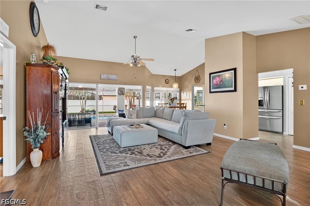 412 SE 13th Avenue