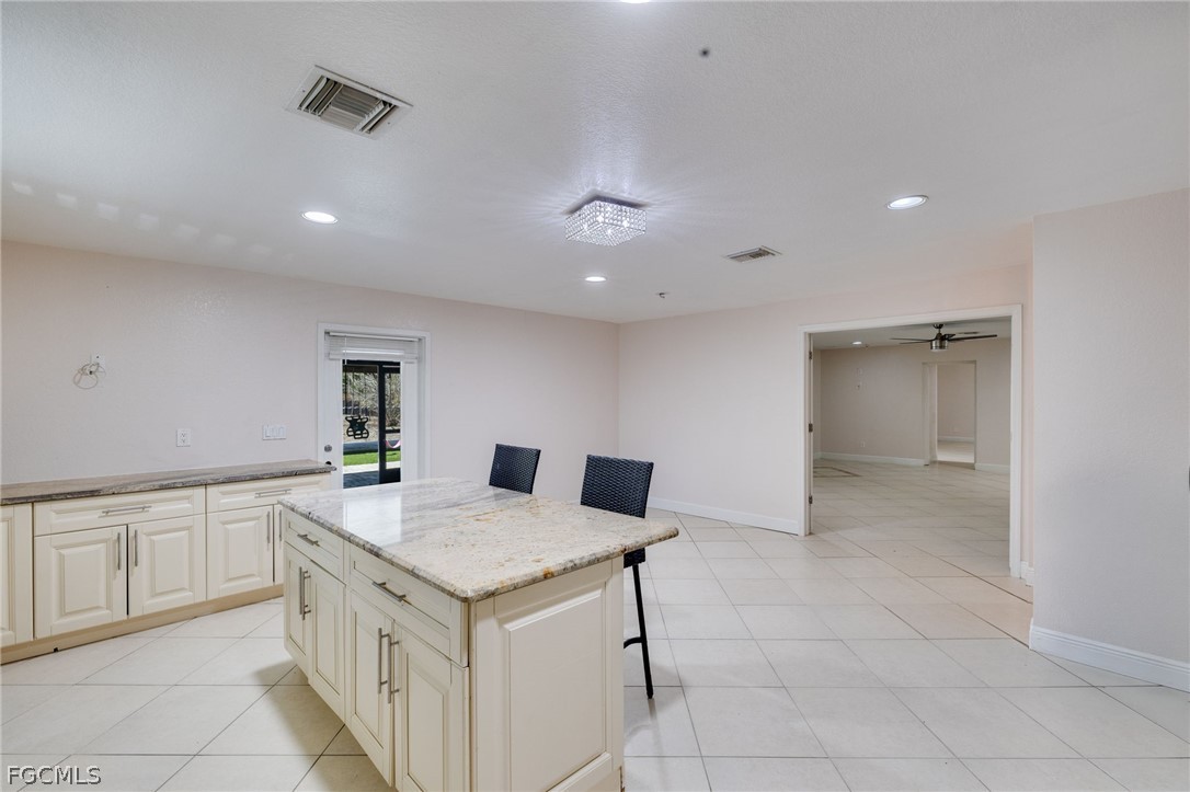 3411 Golden Gate Boulevard E