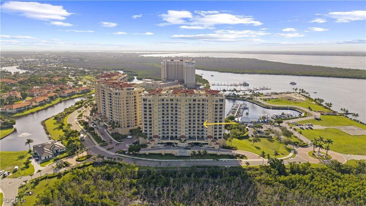 6081 Silver King Boulevard 505