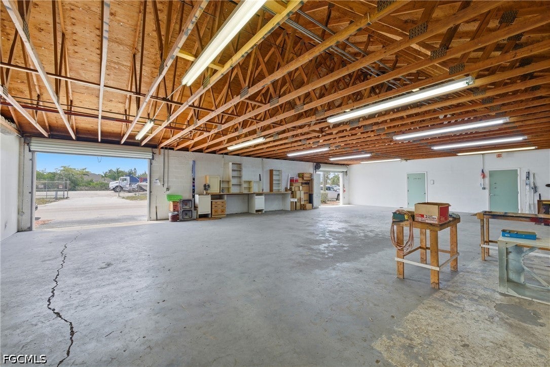 927 SE 13th Avenue