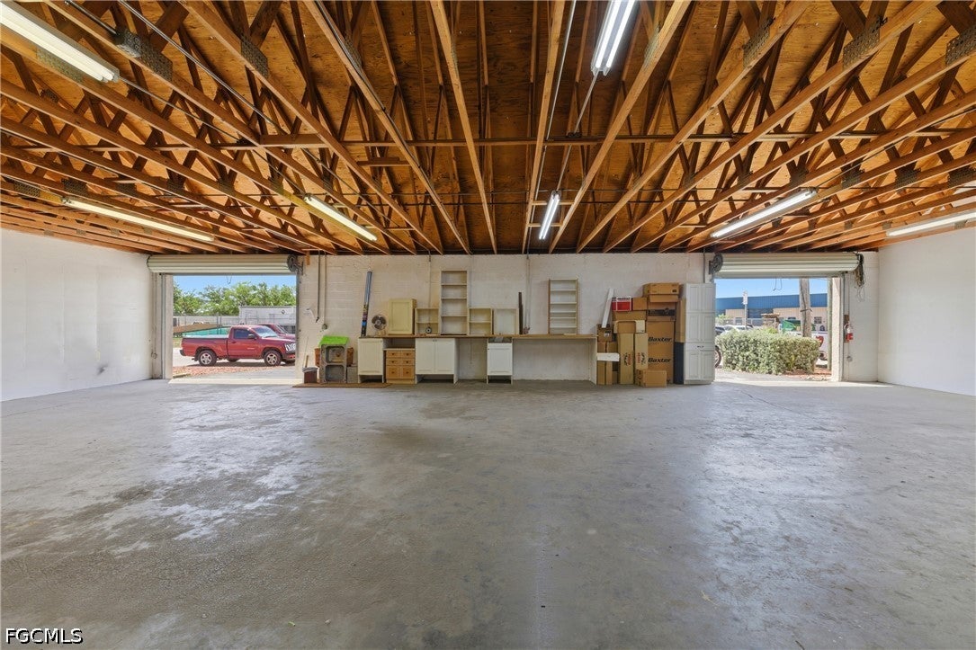 927 SE 13th Avenue
