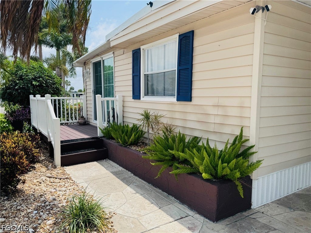 11321 Bougainvillea Lane