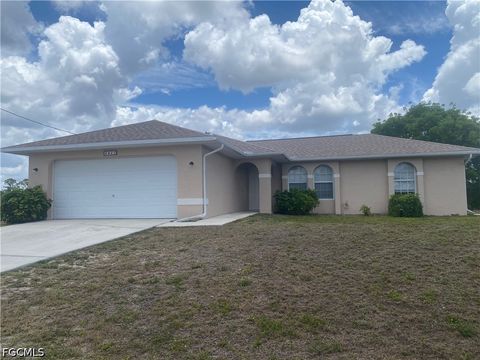 Tiny photo for 4401 NE 22nd Place, Cape Coral, FL 33909 (MLS # 2026019828)