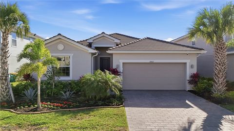 2662 Scarlet Way Naples FL 34120