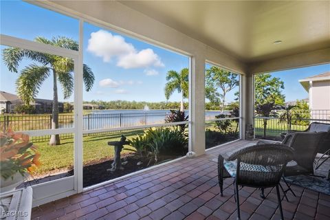3401 Acapulco Circle Cape Coral FL 33909