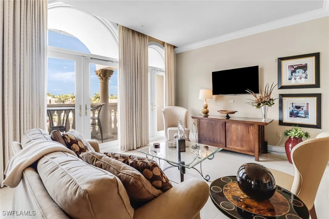 Naples, Florida, 34102, United States, 2 Bedrooms Bedrooms, ,2 BathroomsBathrooms,Residential,Active,1834332