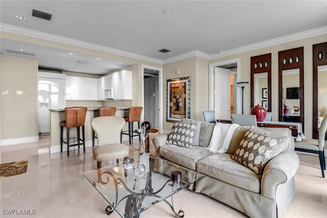 Naples, Florida, 34102, United States, 2 Bedrooms Bedrooms, ,2 BathroomsBathrooms,Residential,Active,1834332