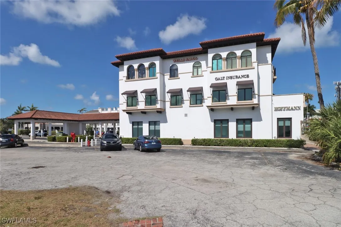 Naples, Florida, 34102, United States, 2 Bedrooms Bedrooms, ,2 BathroomsBathrooms,Residential,Active,1834332