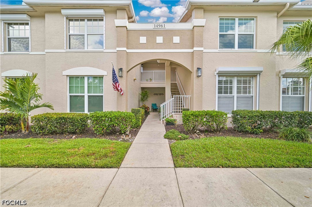 14961 Vista View Way 906