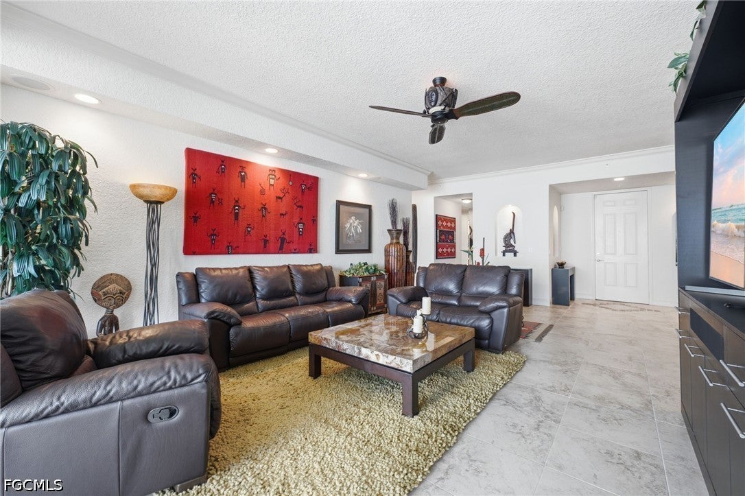 14200 Royal Harbour Court 803