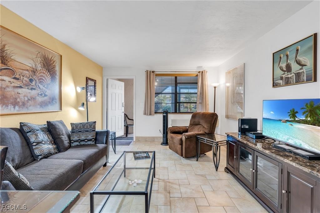 13134 Feather Sound Drive 406