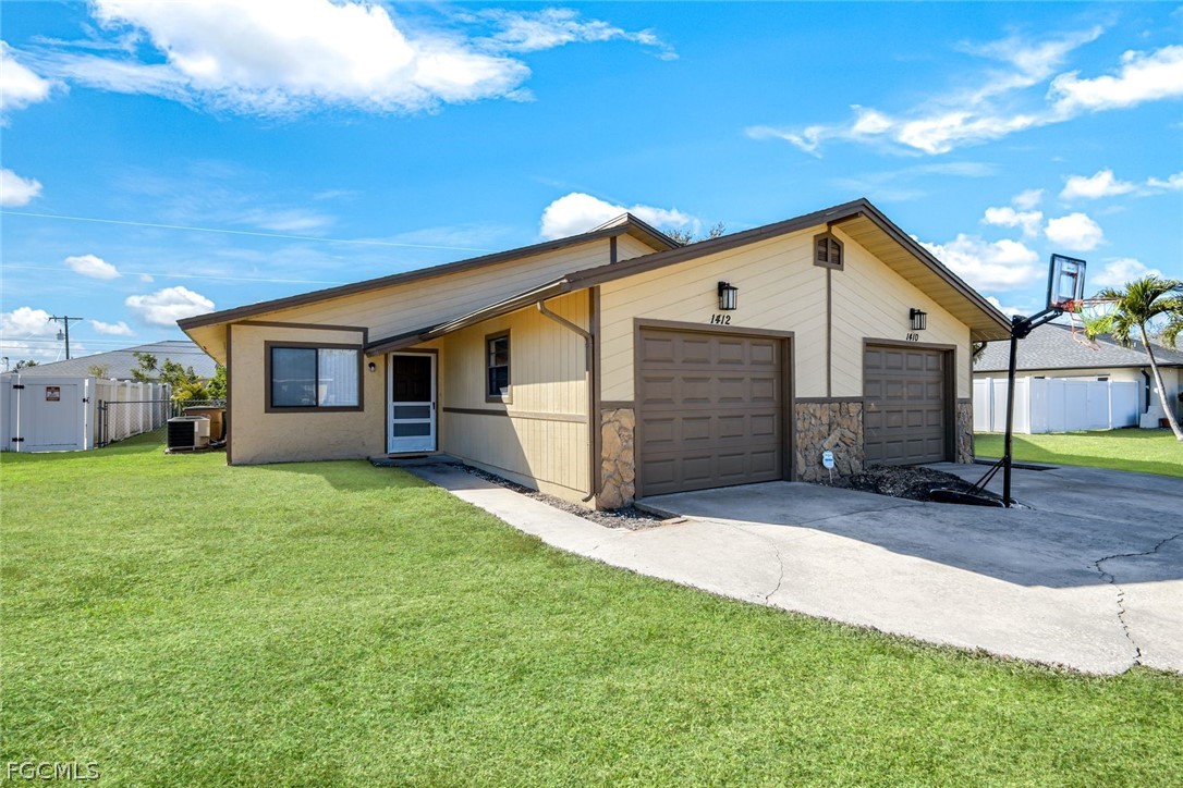 Spacious, well maintained duplex in the heart of C