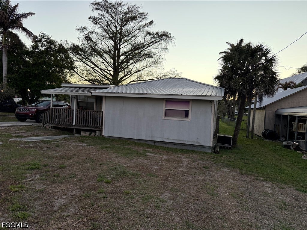 815 Riverside Drive