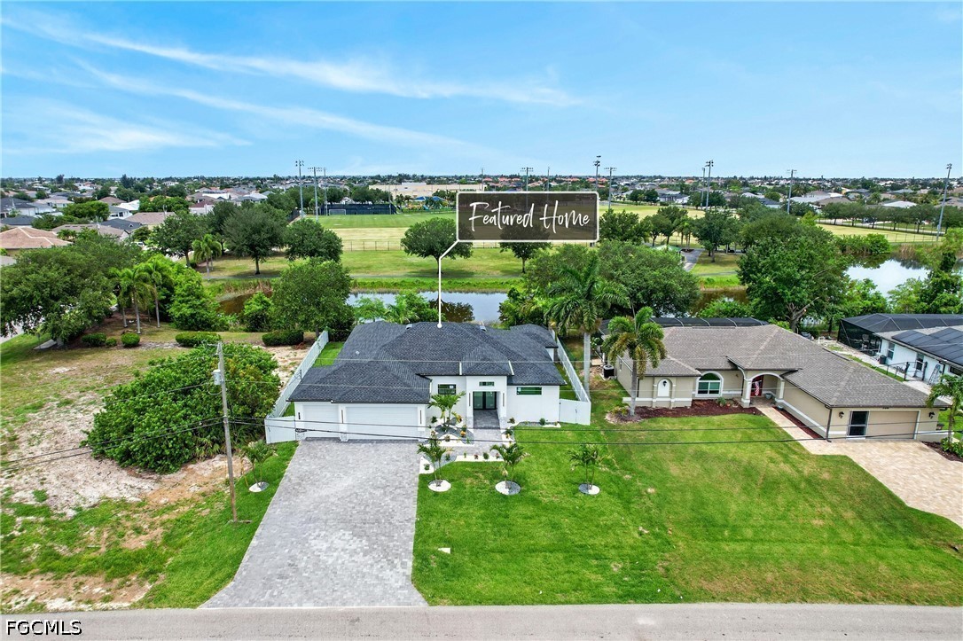330 SW 26th Place