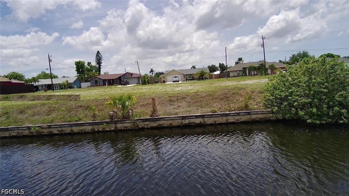 1020 SE 13th Avenue