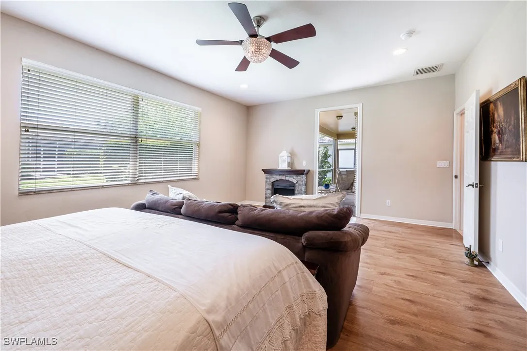 Naples, Florida 34116, United States, 5 Bedrooms Bedrooms, ,4 BathroomsBathrooms,Residential,Active,250865