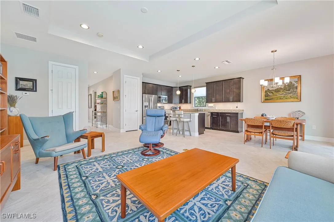 Alva, Florida 33920, United States, 3 Bedrooms Bedrooms, ,2 BathroomsBathrooms,Residential,Active,46167