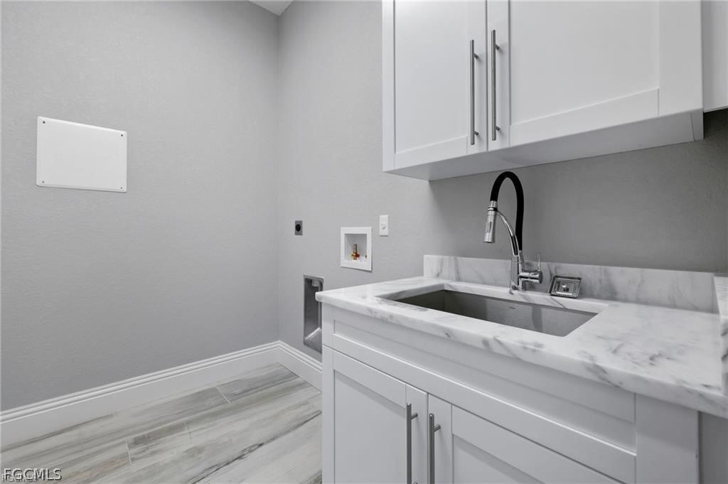 Cape Coral, Florida, 33993, United States, 3 Bedrooms Bedrooms, ,3 BathroomsBathrooms,Residential,Active,2023927