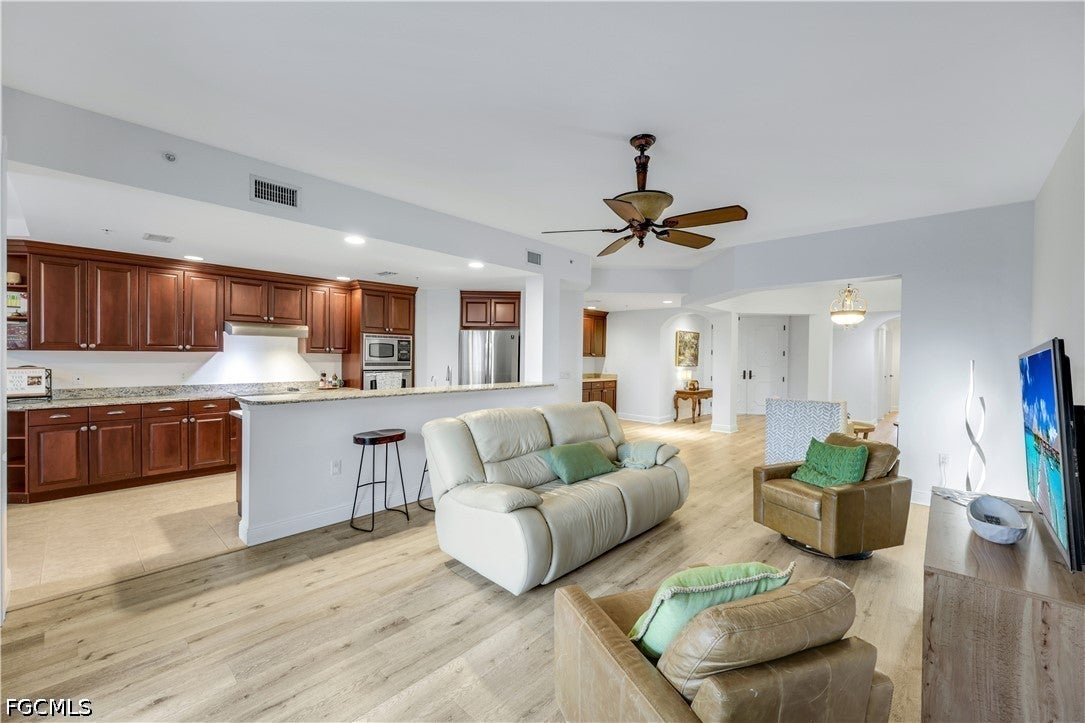 6081 Silver King Boulevard 103