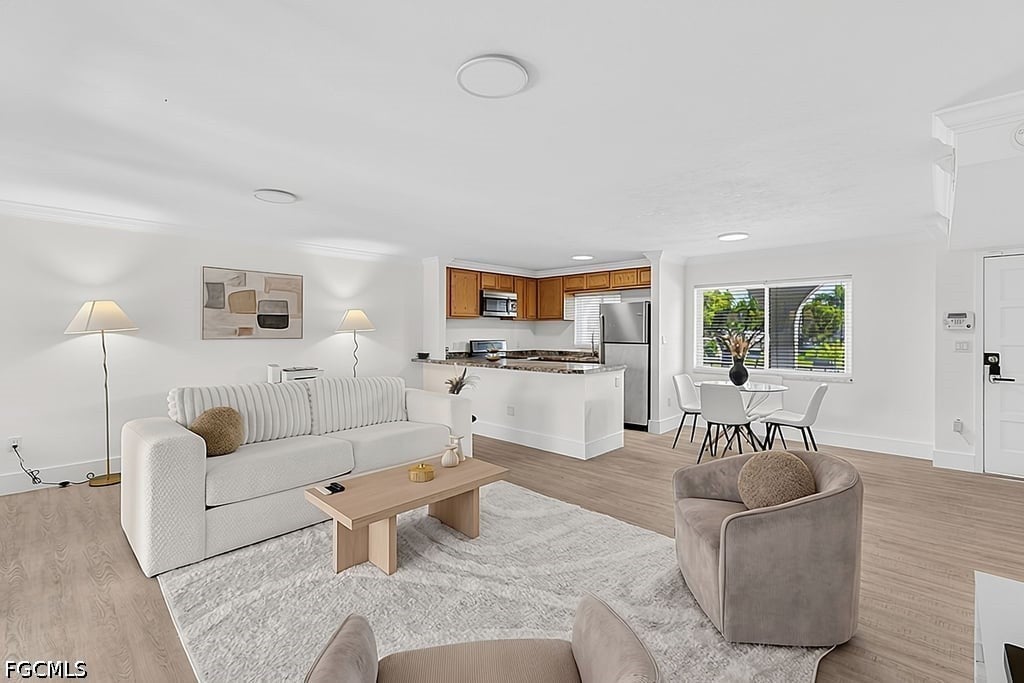 6102 Whiskey Creek Drive 203