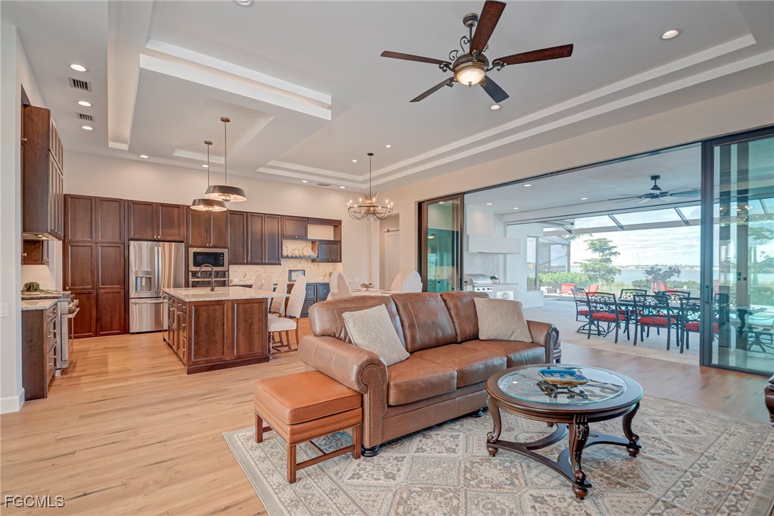 43362 Waterside Trail