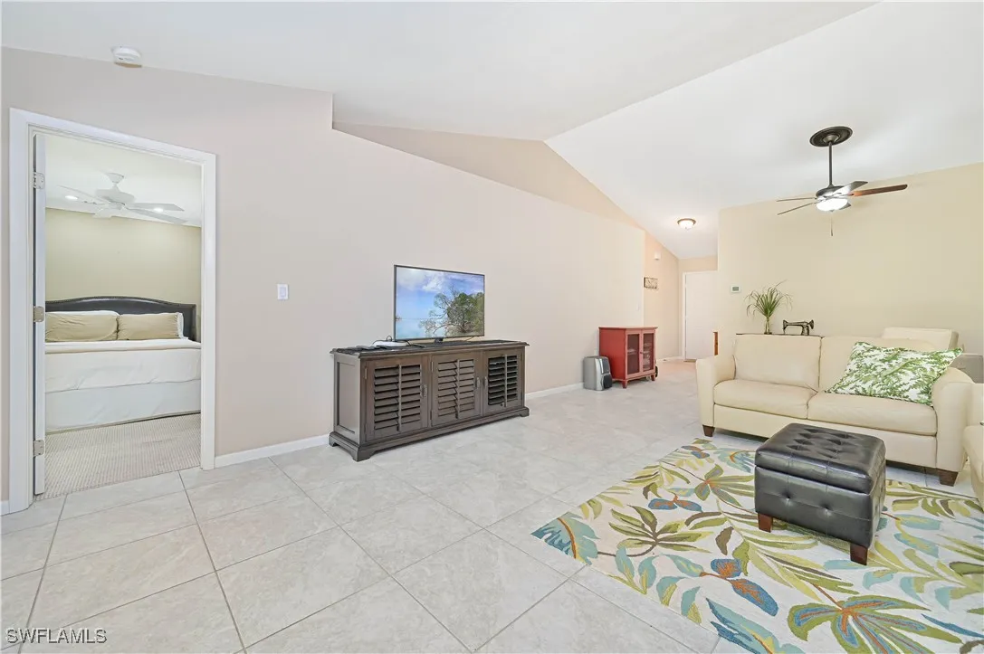 Fort Myers, Florida 33907, United States, 2 Bedrooms Bedrooms, ,2 BathroomsBathrooms,Residential,Active,159762