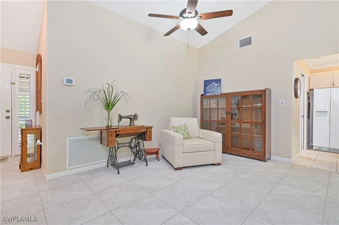 Fort Myers, Florida 33907, United States, 2 Bedrooms Bedrooms, ,2 BathroomsBathrooms,Residential,Active,159762