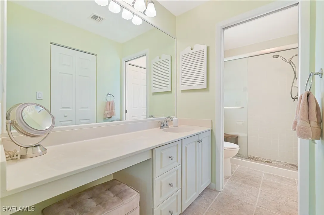 Fort Myers, Florida 33907, United States, 2 Bedrooms Bedrooms, ,2 BathroomsBathrooms,Residential,Active,159762