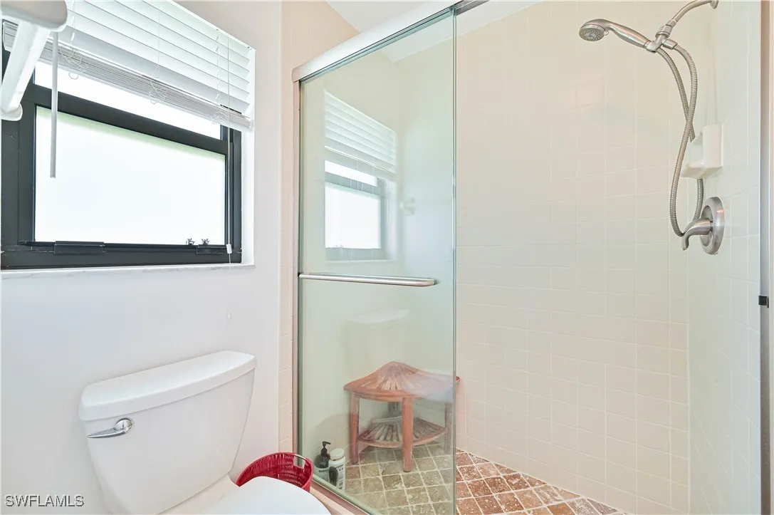 Fort Myers, Florida 33907, United States, 2 Bedrooms Bedrooms, ,2 BathroomsBathrooms,Residential,Active,159762