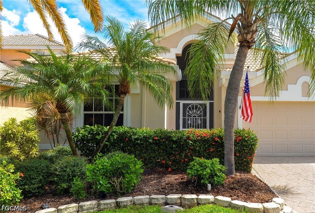 14856 Crescent Cove Drive