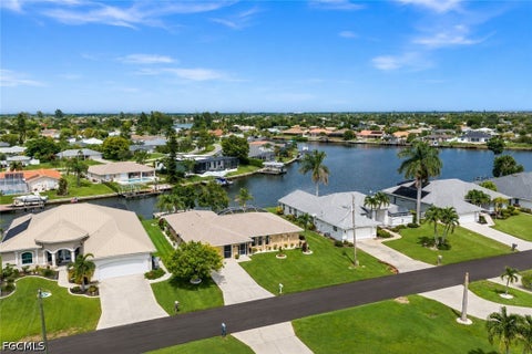 Tiny photo for 403 SE 28th Terrace, Cape Coral, FL 33904 (MLS # 2026039106)
