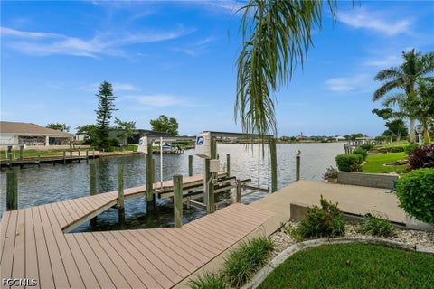 Tiny photo for 403 SE 28th Terrace, Cape Coral, FL 33904 (MLS # 2026039106)