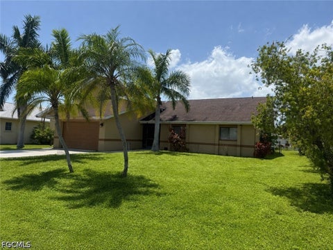 Photo of 3506 Country Club Boulevard, Cape Coral, FL 33904 (MLS # 2026034801)