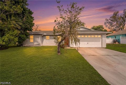 1333 SW 5th Place Cape Coral FL 33991