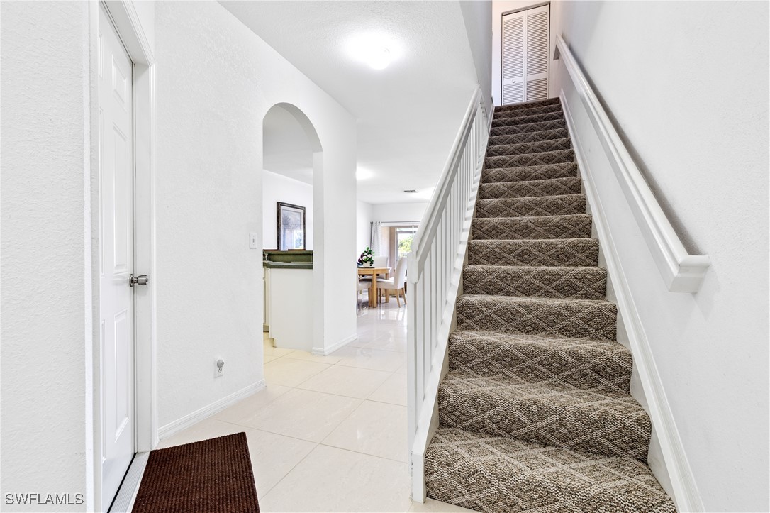 10028 Pacific Pines Avenue